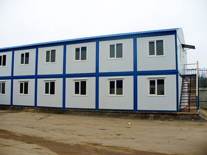 warehouses-and-hangars